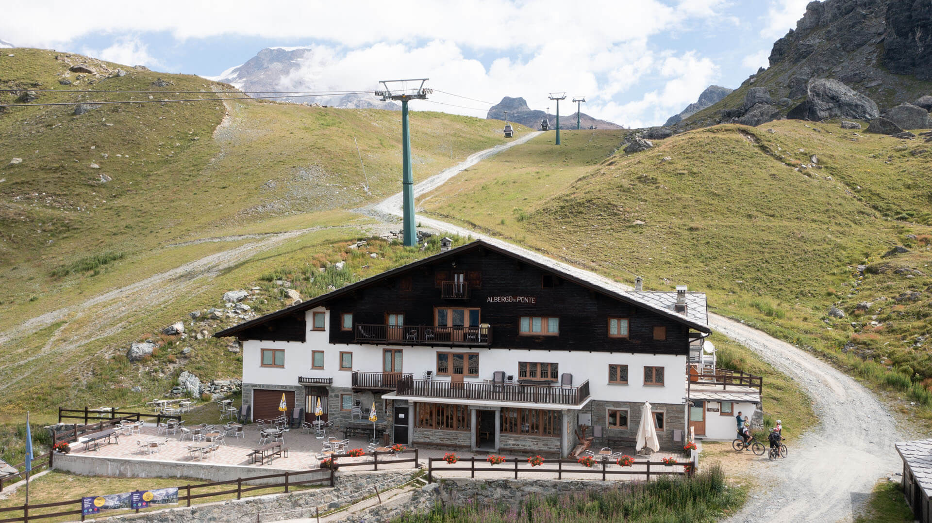 Albergo del Ponte in Gressoney-la-Trinité, Italy